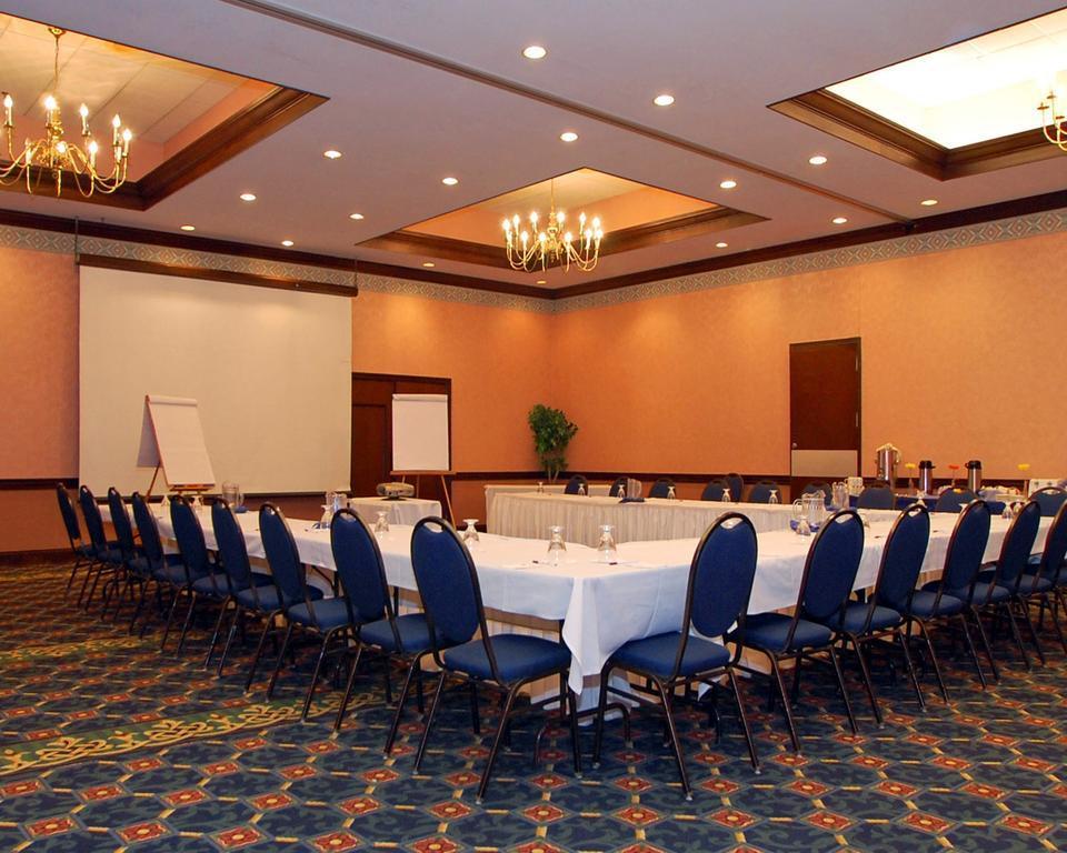 Clarion Hotel Marina&Conference Center Dunkirk Exterior foto